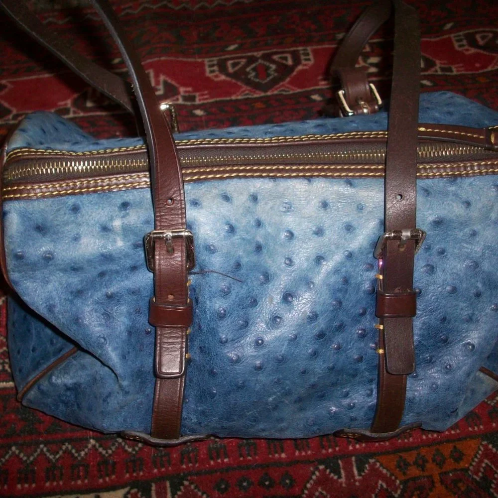 Dooney & Bourke Ostrich Skin Pebbled Leather bag Double Strap Barrel Purse, Fade - Picture 1 of 13
